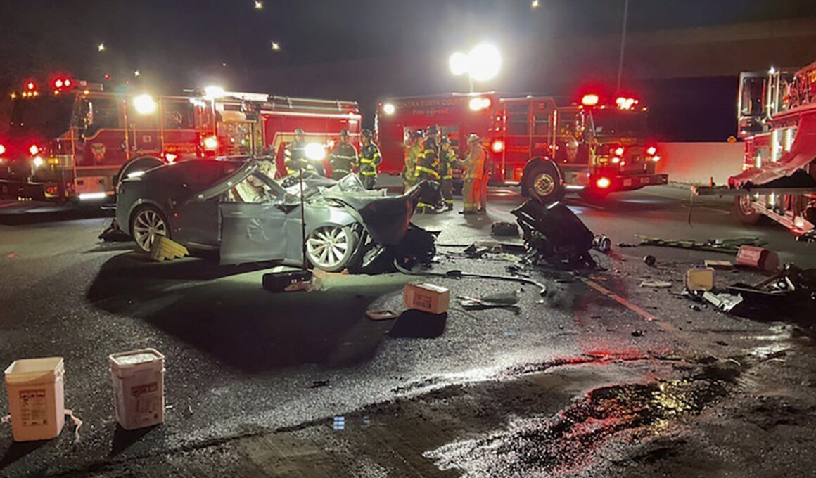 tesla-driver-killed-after-plowing-into-firetruck-on-northern-california-freeway